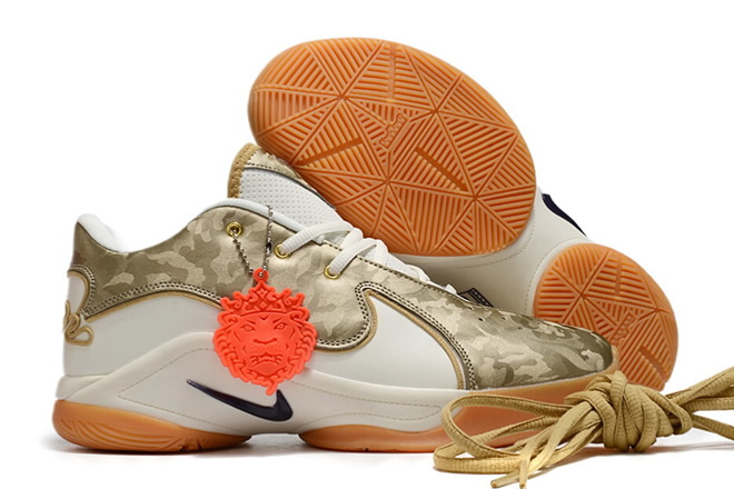 LeBron James Shoes 22-15